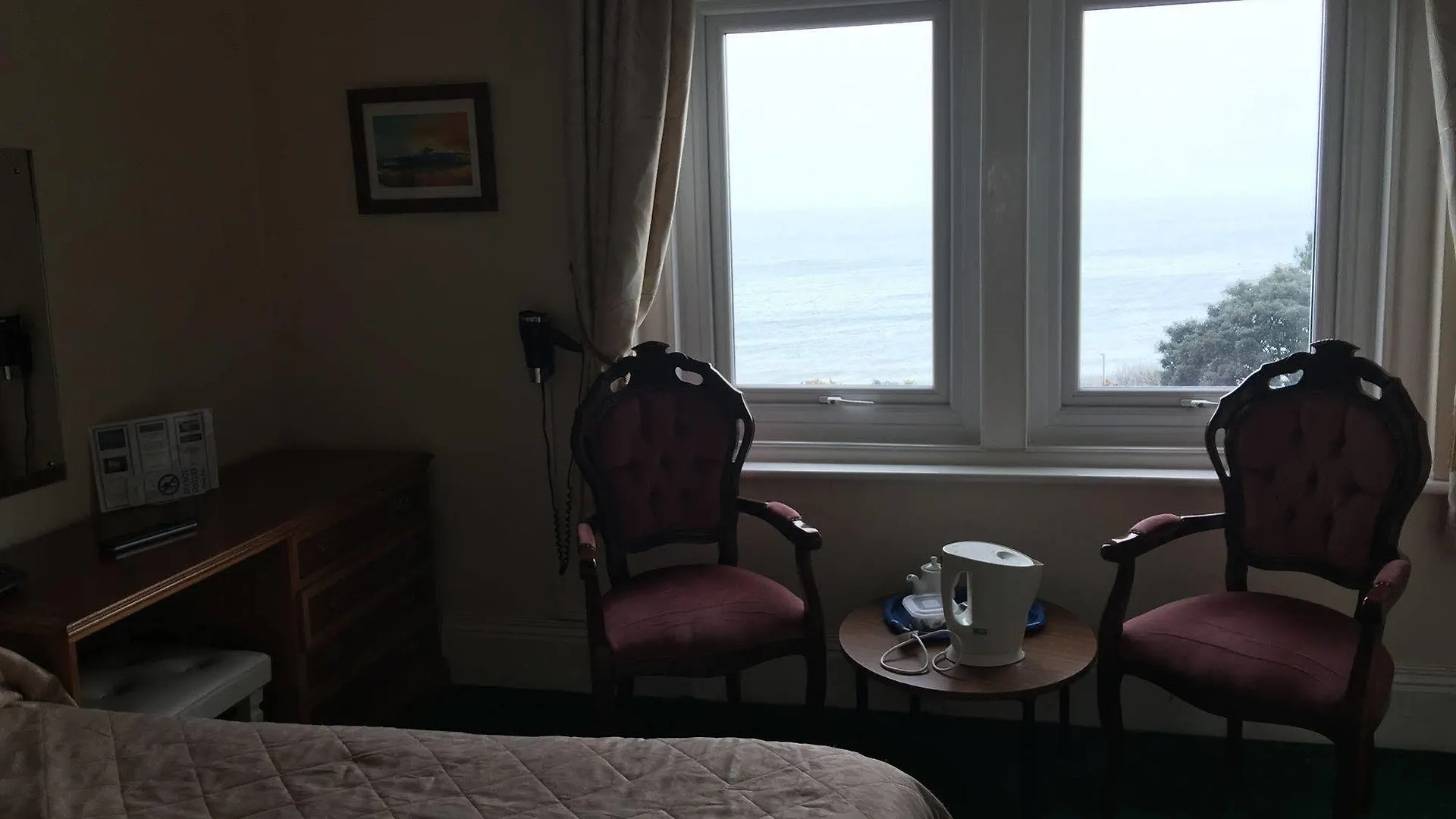 Riviera Hotel Bournemouth 2*,  United Kingdom